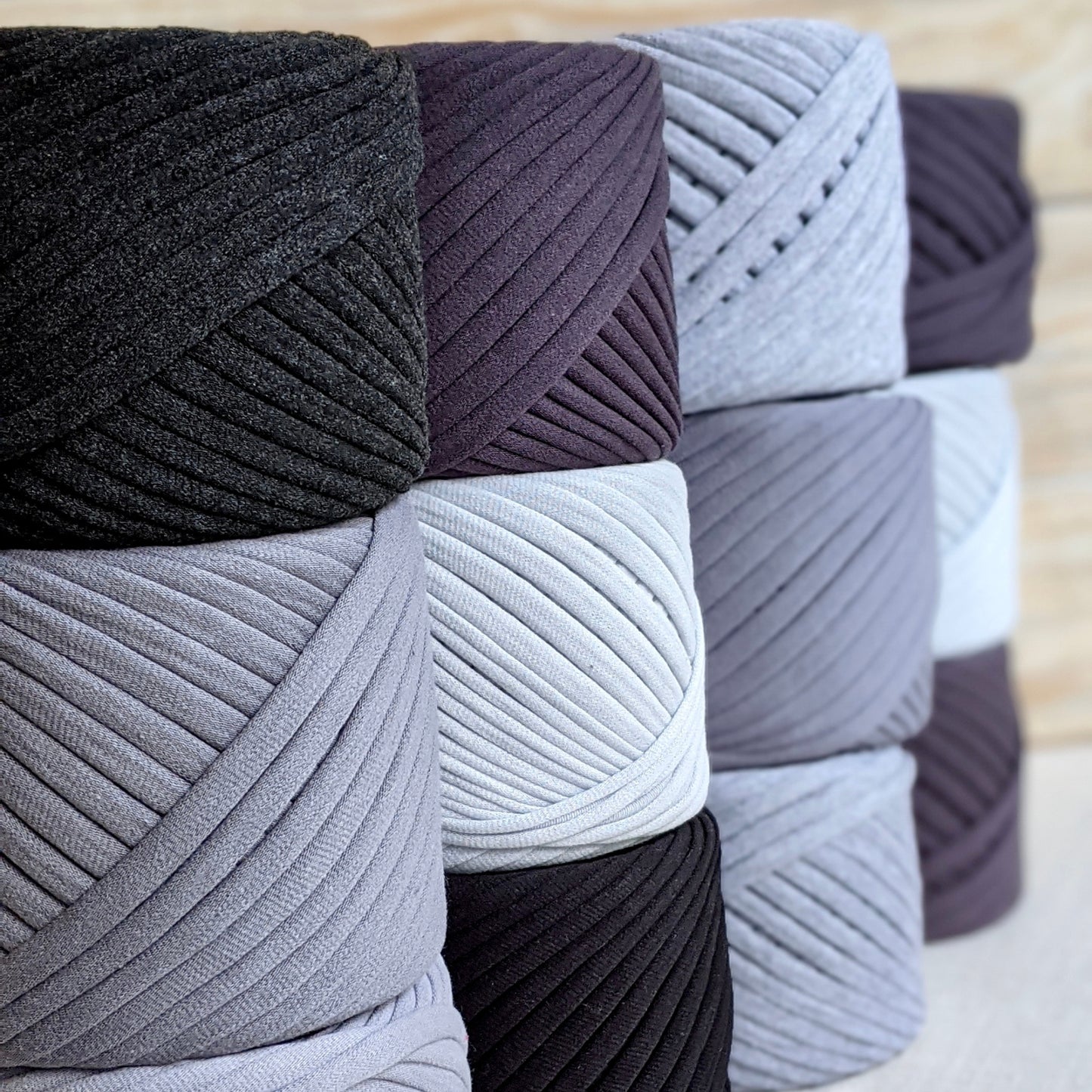 T-shirt yarn, Mini 5-7 mm, Nightfall