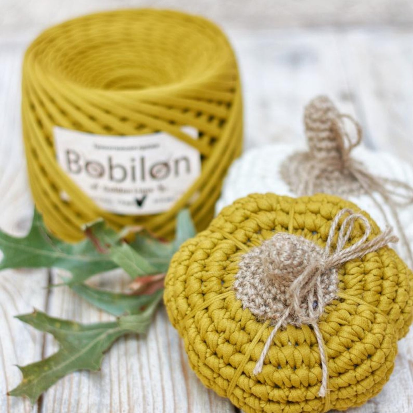 T-shirt yarn, Mini 5-7 mm, Golden Lime