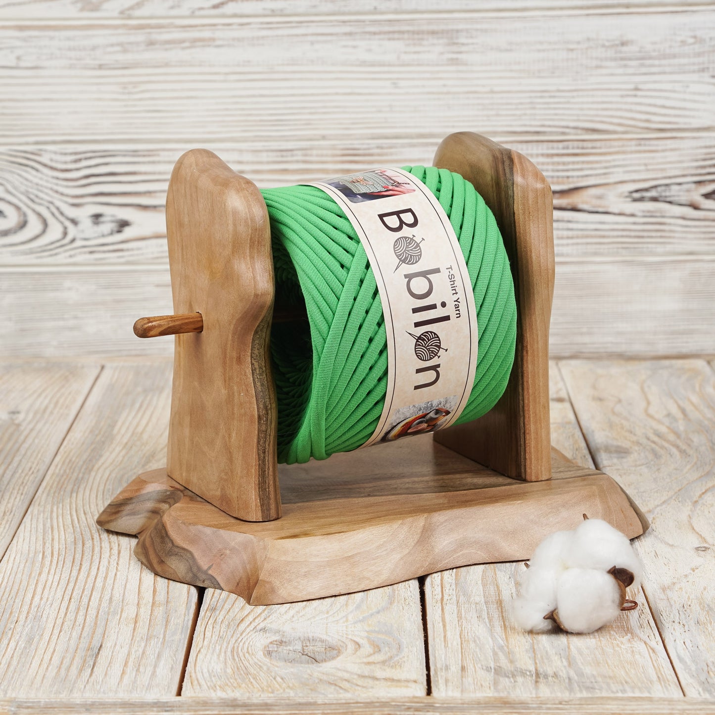 T-shirt yarn, Medium 7-9 mm, Green Apple