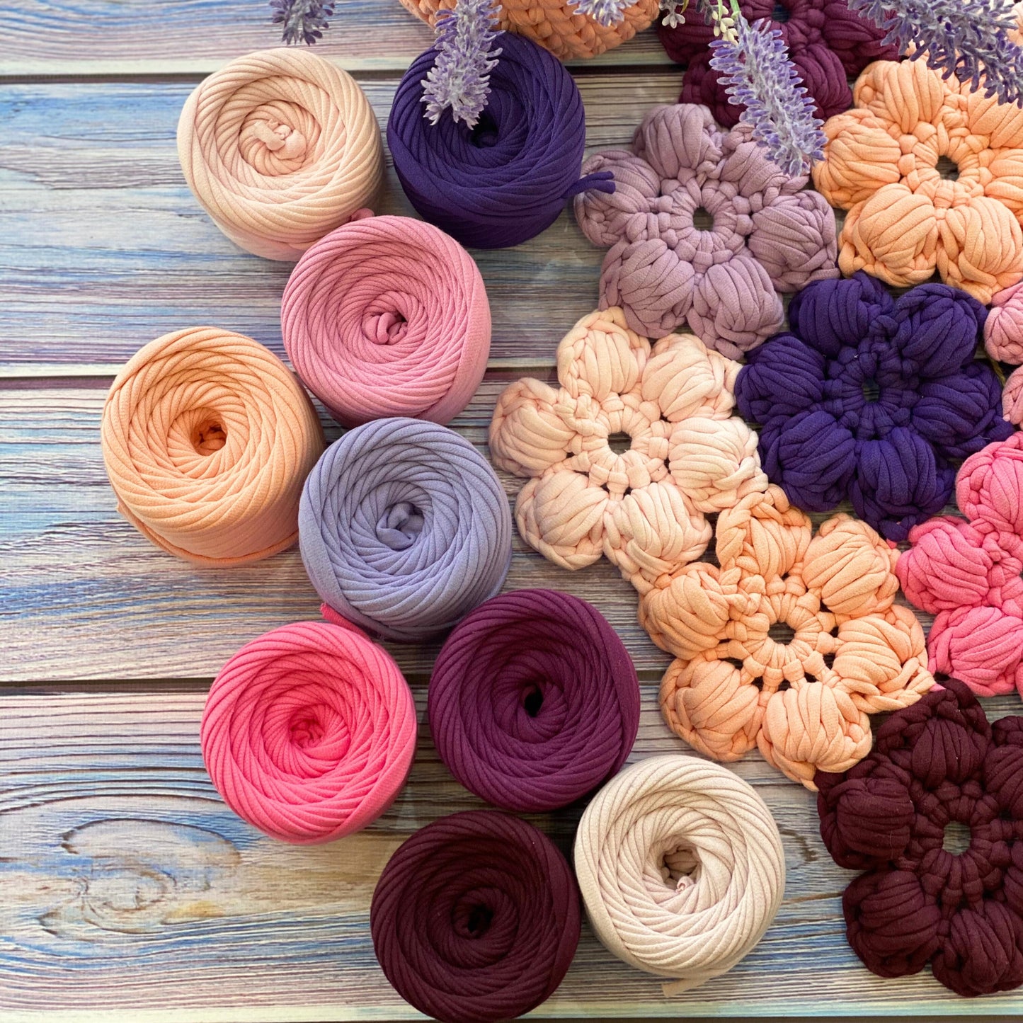 T-shirt yarn, Anastasia set