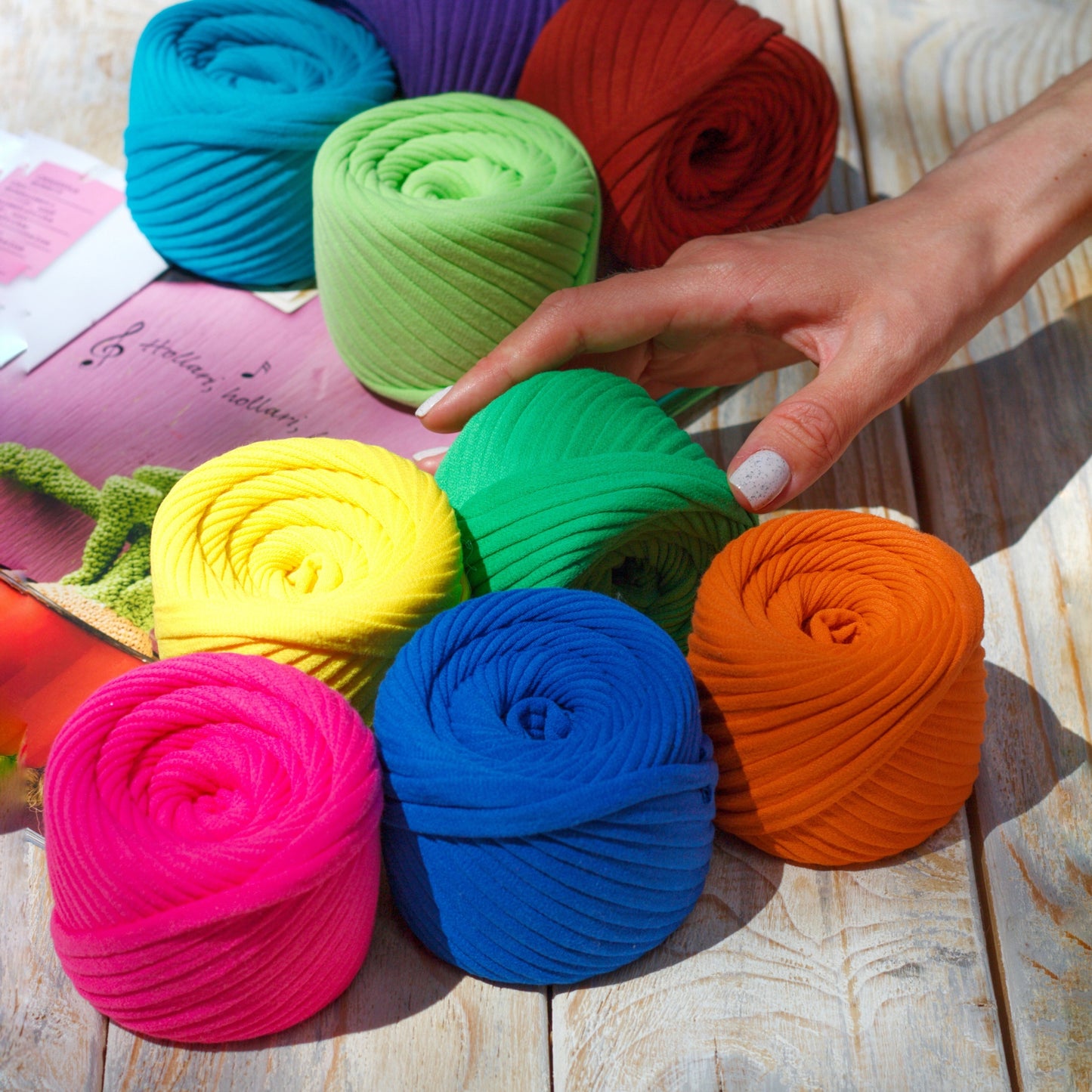 T-shirt yarn, Micro 3-5 mm, Hot Pink