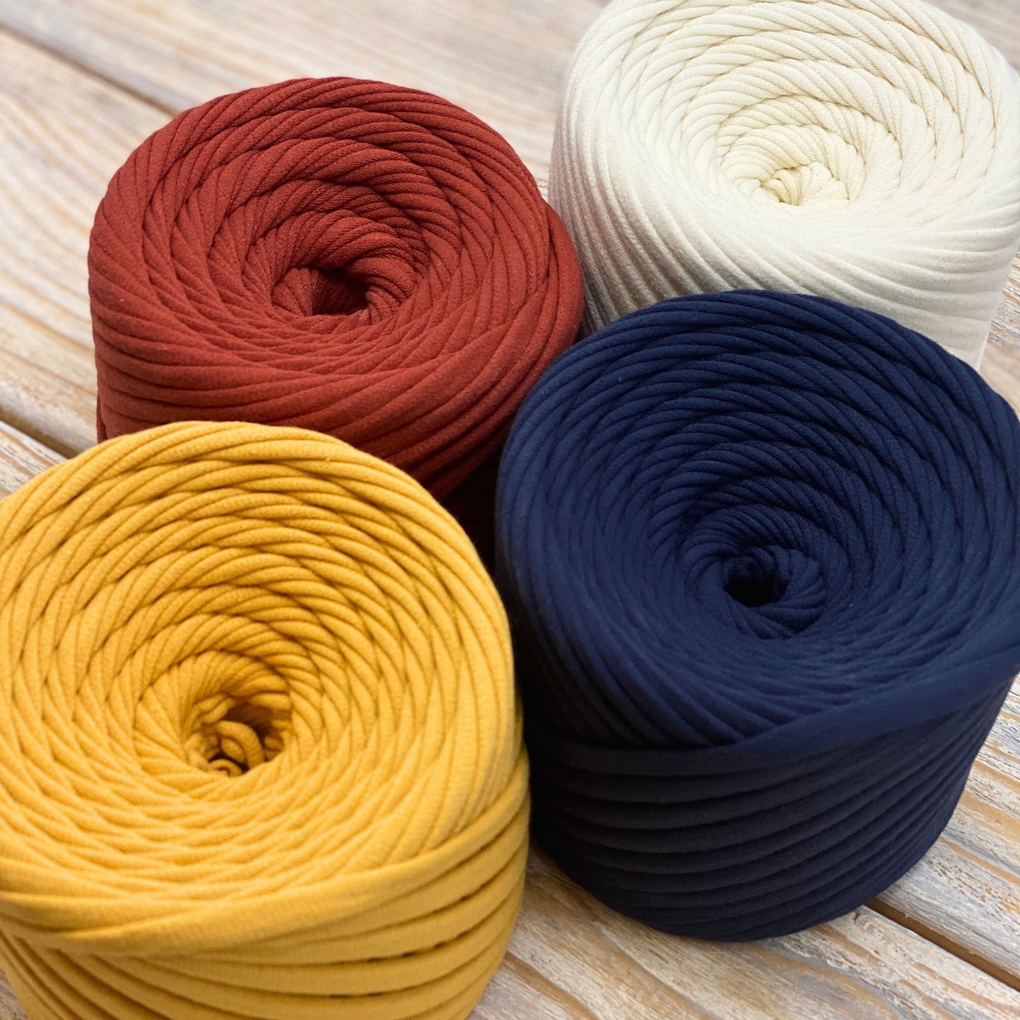 T-shirt yarn, Milano set