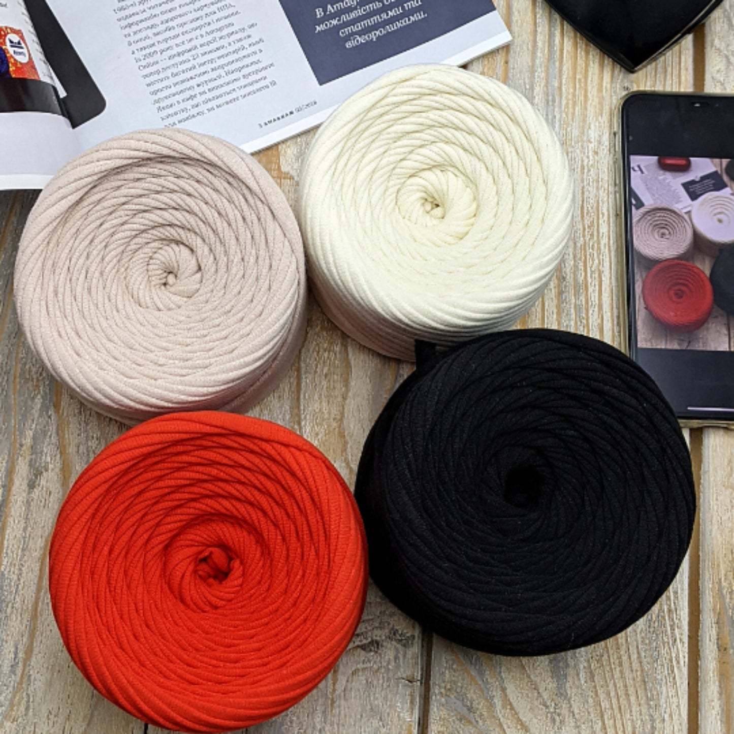 T-shirt yarn, Paris set